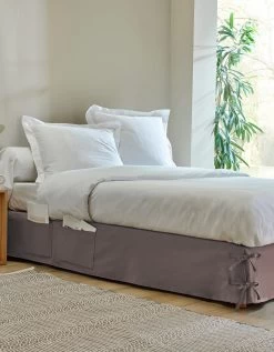 Cache-sommier Intégral à Volant Et à Nouettes Avec Poches