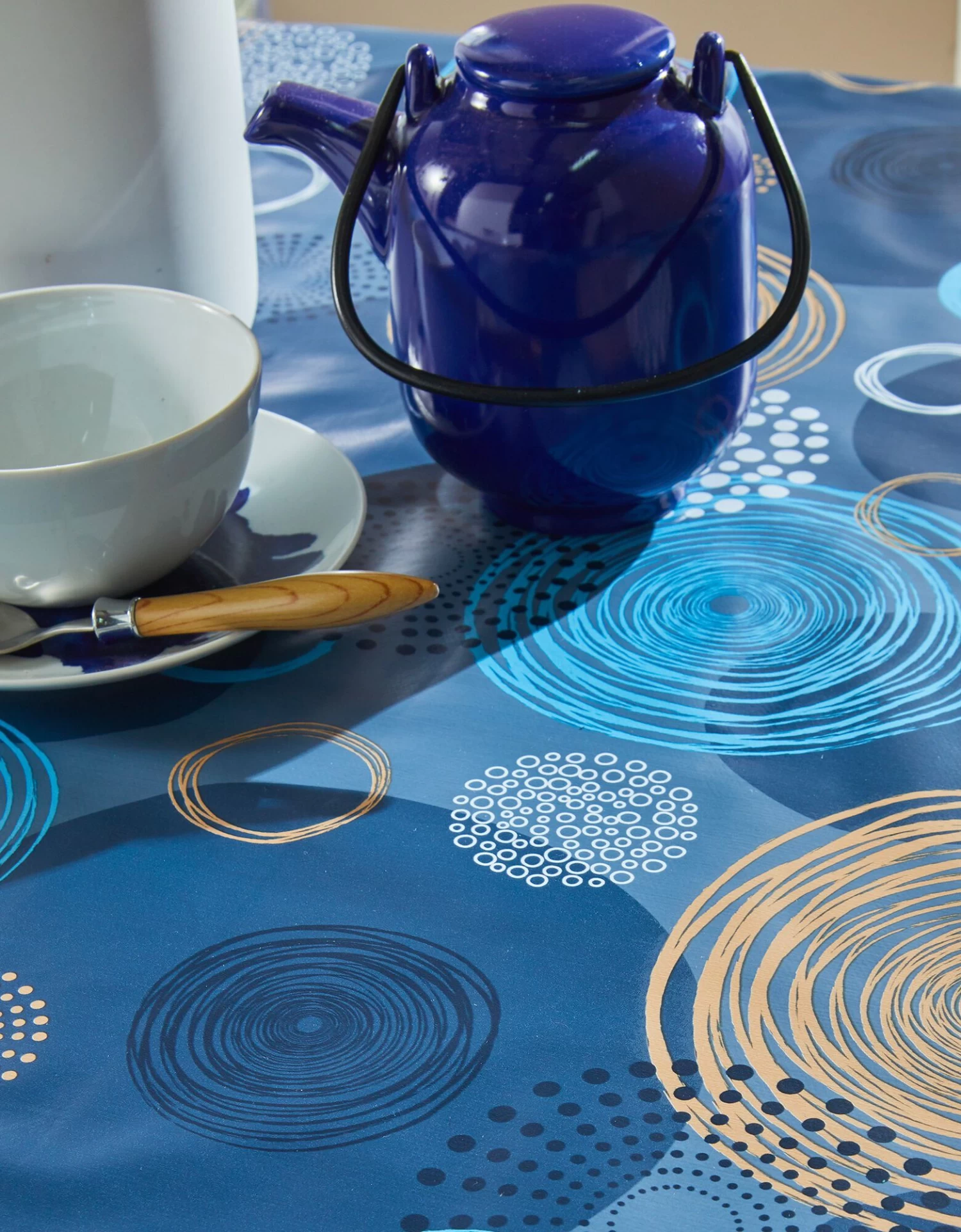 Nappe Toile Cirée Imprimé Cercles Graphiques – Image 2