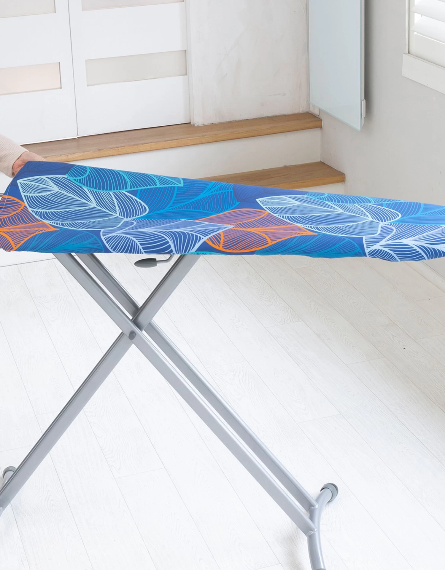 Housse De Repassage Motif Feuillage Coloré – Image 2