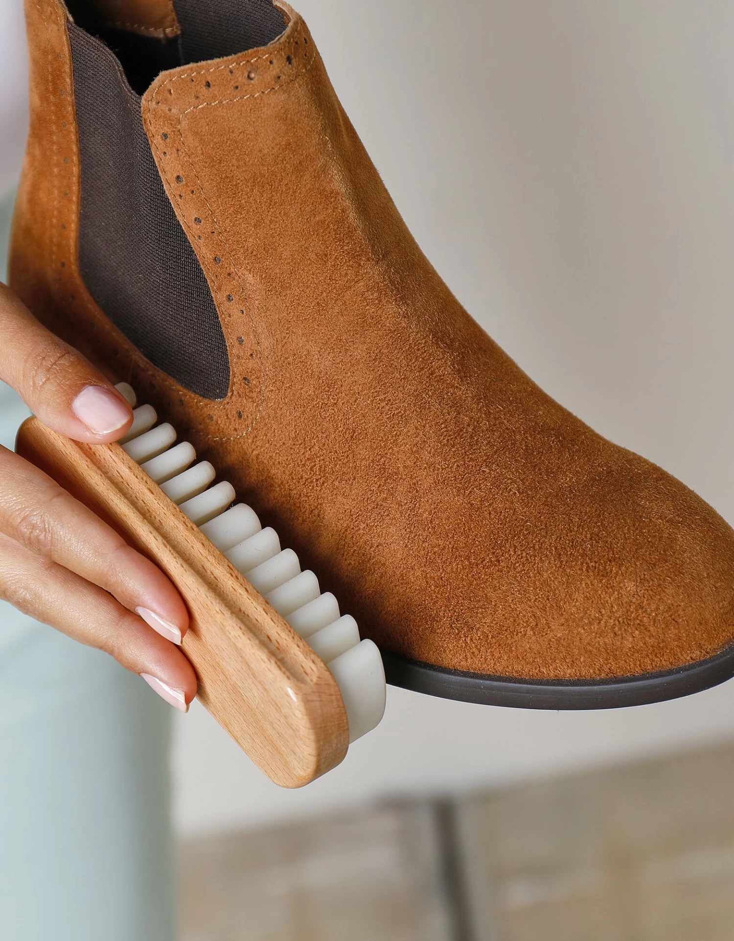 Brosse Souple Pour Chaussures Cuir Et Daim – Image 2