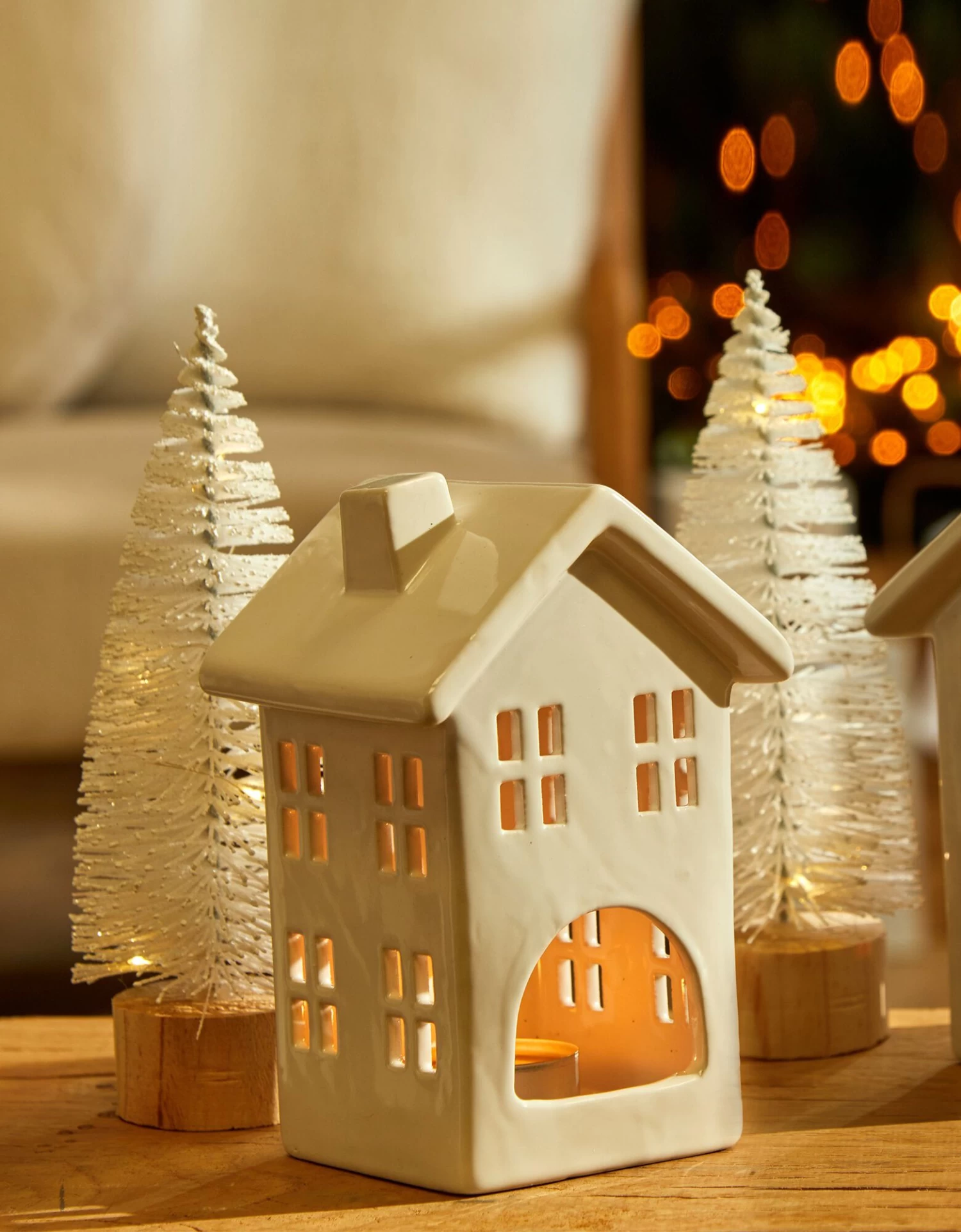 Lot De 2 Sapins Lumineux à Leds Blanc – Image 4