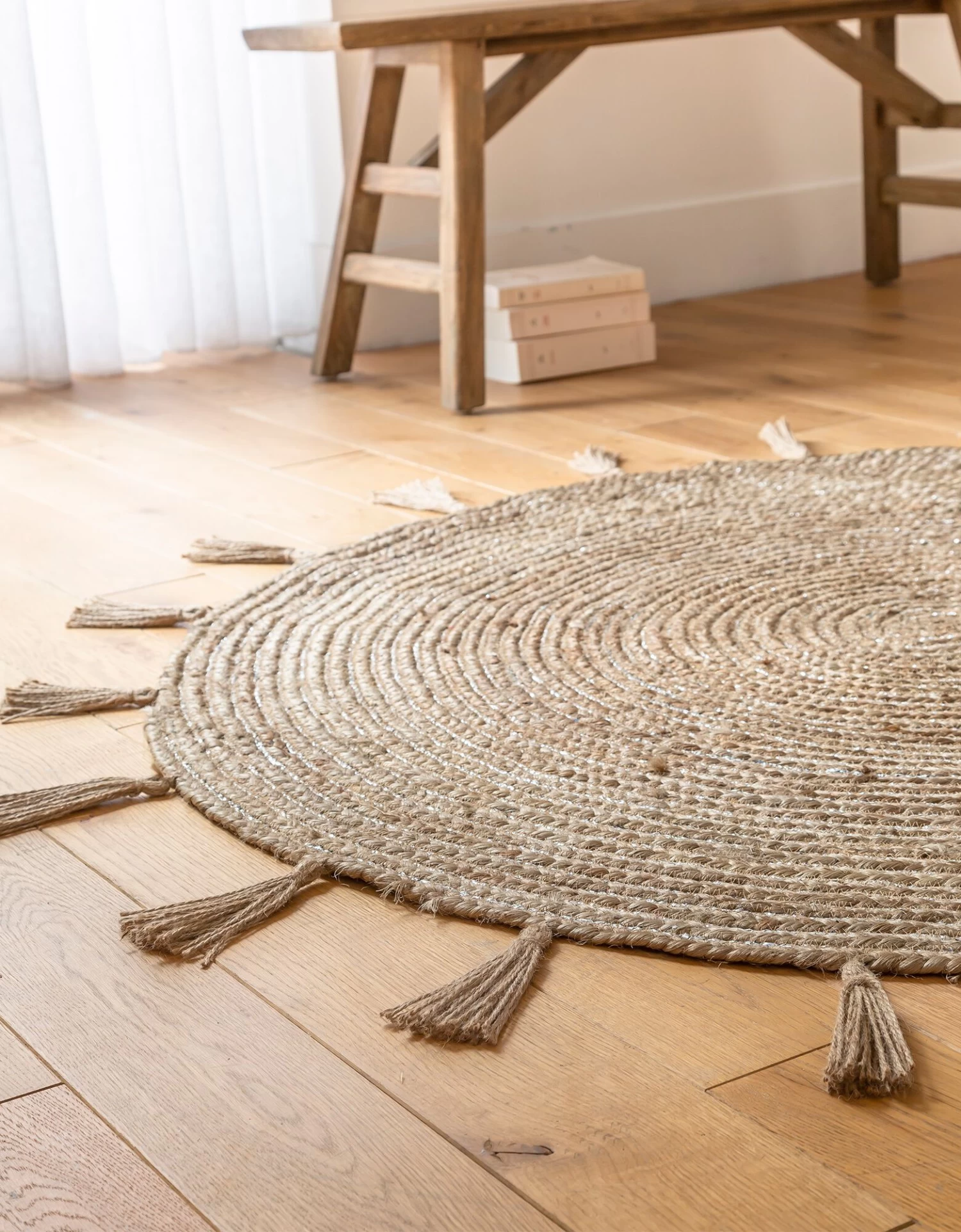 Tapis Rond En Jute Avec Fil Scintillant Et Pompons – Image 2