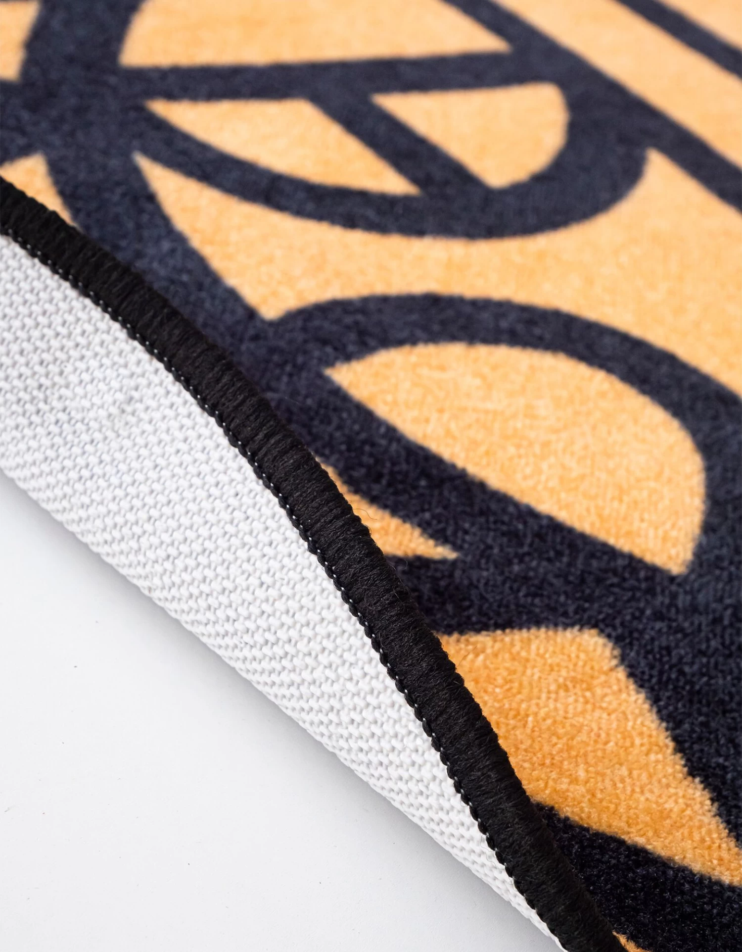 Tapis Rond Imprimé Tête De Lion Fond Jaune, Collection Enfant LEM – Image 3