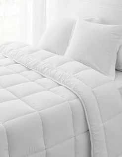 Couette Synthétique Courtelle 300 G/m²