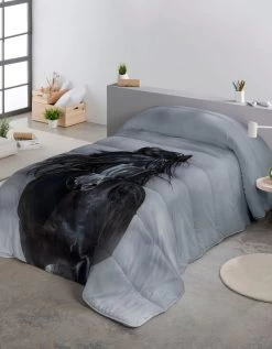 Couette Microfibre Cheval Noir 200 G/m²