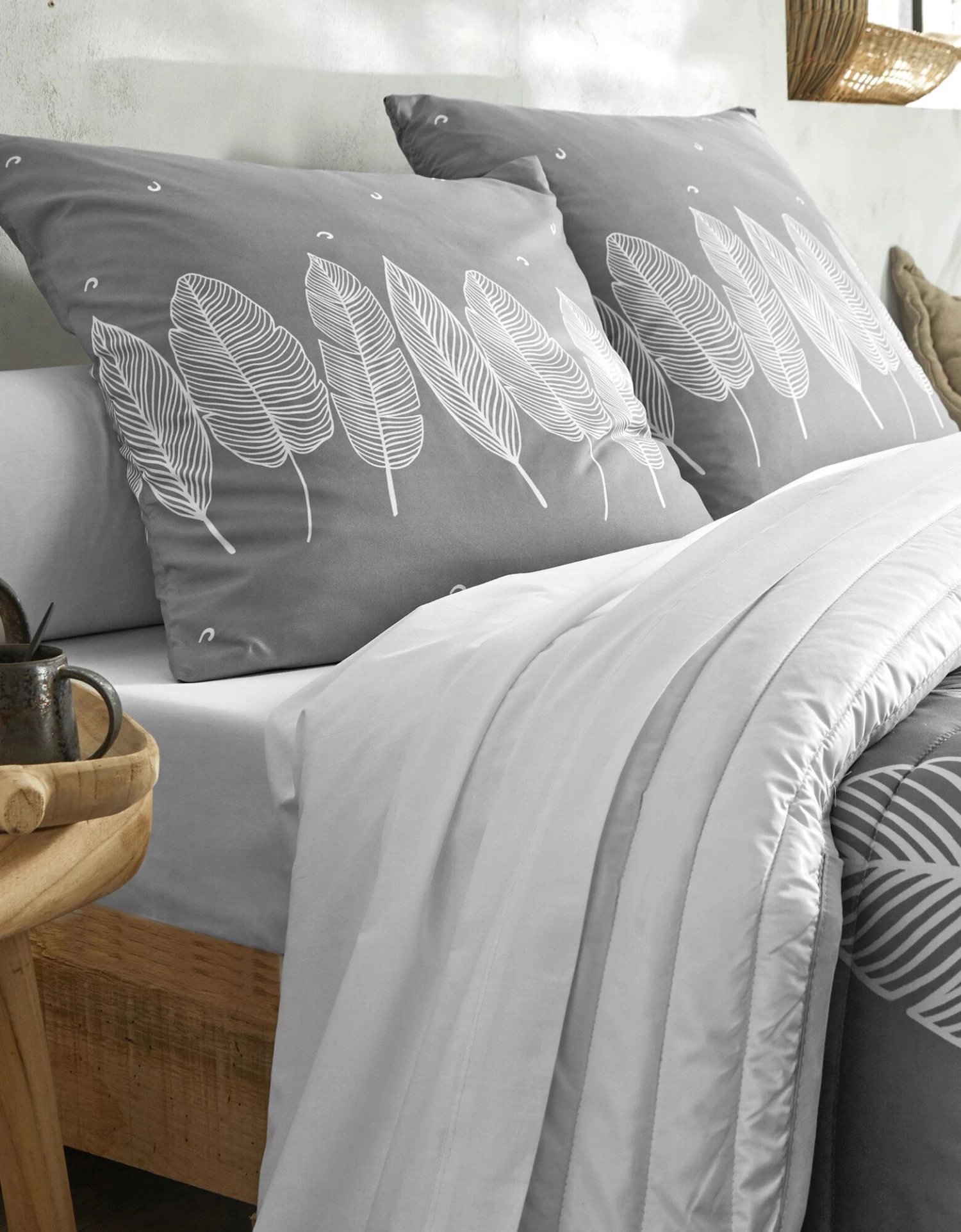 Couvre-lit Matelassé Microfibre Imprimé Feuilles – Image 3