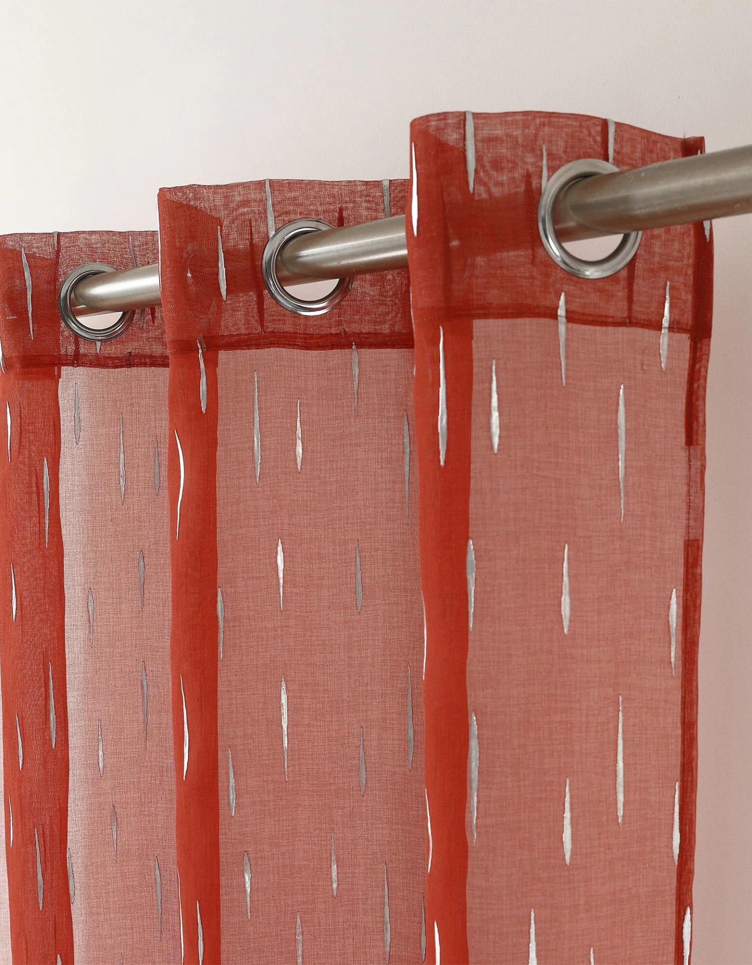 Panneau Voile Motif Gouttelettes Argentées Finition Oeillets – Image 2