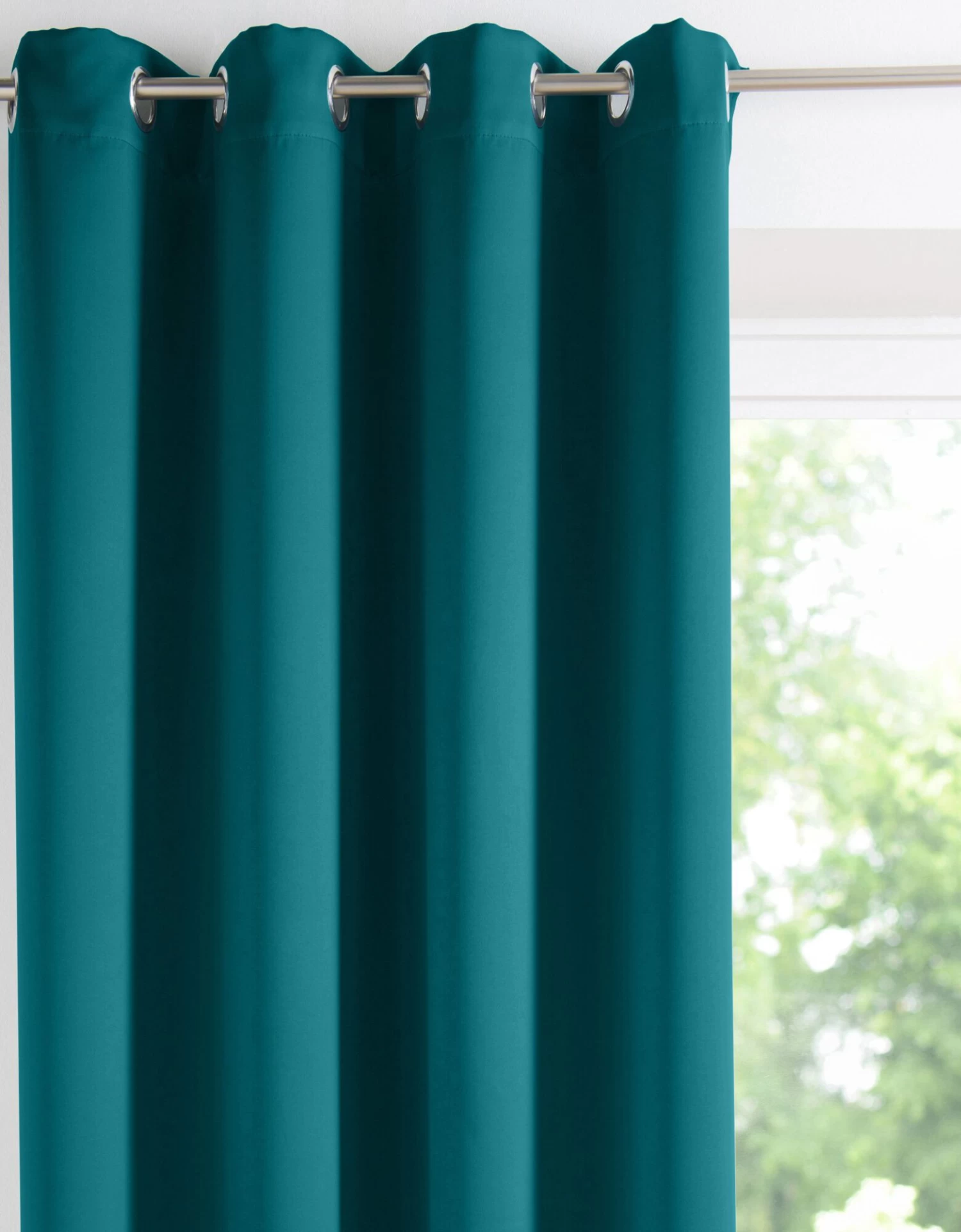 Rideau Occultant Uni Satiné Finition Oeillets